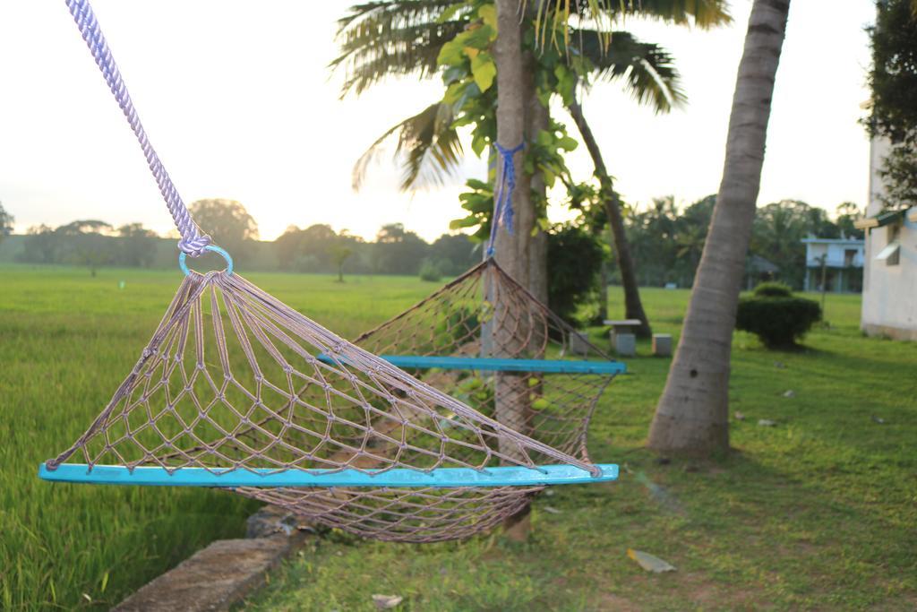 Manel Guest House Polonnaruwa Eksteriør bilde