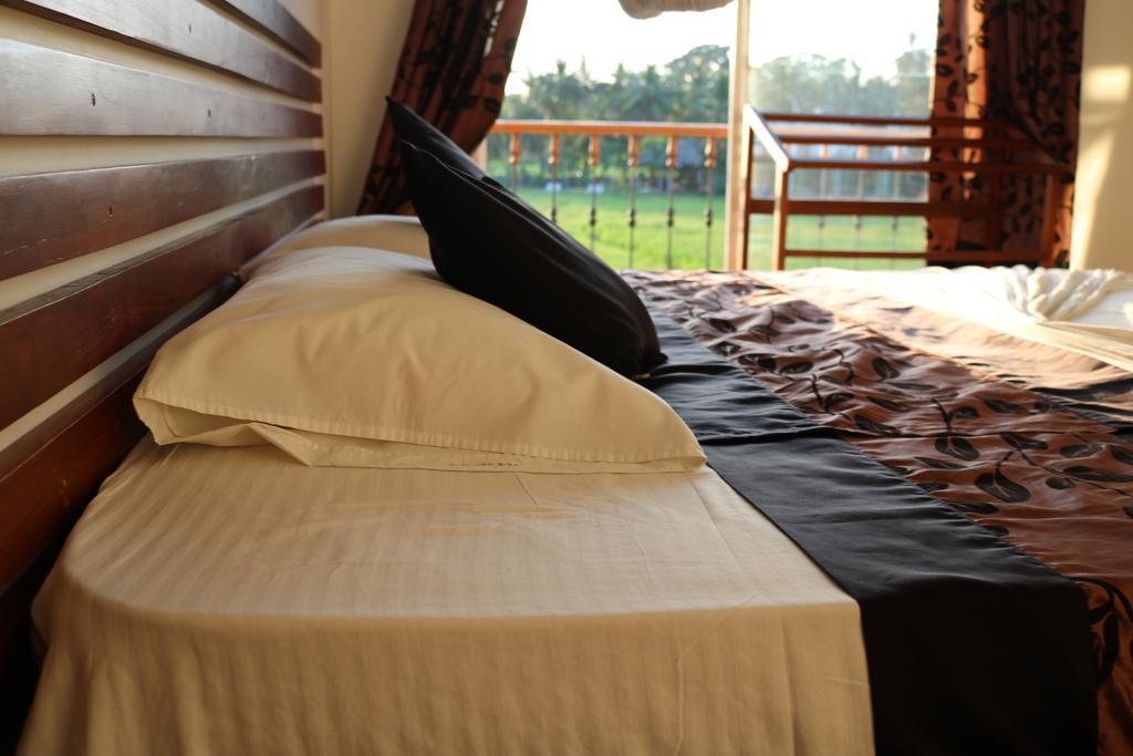 Manel Guest House Polonnaruwa Eksteriør bilde